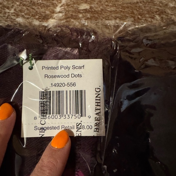 Vera Bradley scarf - Picture 3 of 5